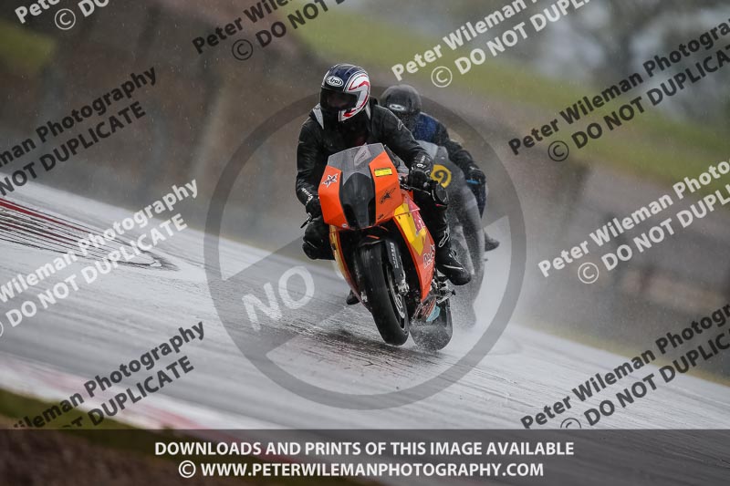 PJM Photography;donington no limits trackday;donington park photographs;donington trackday photographs;no limits trackdays;peter wileman photography;trackday digital images;trackday photos